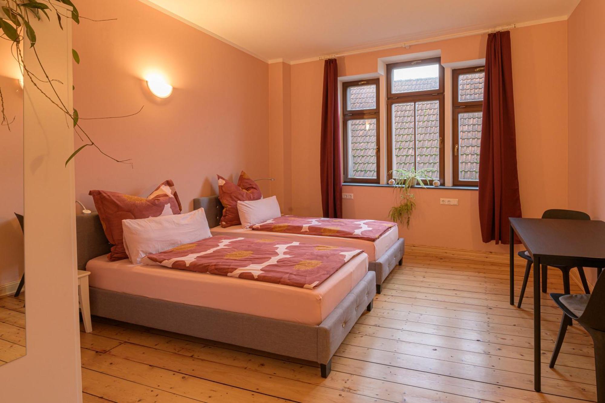Gaestehaus Villa Fliedner - Das Kutscherhaus Monsheim  Экстерьер фото